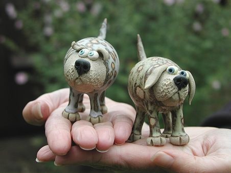  pottery dogs 